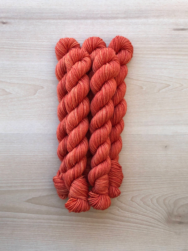 Saffron Mini